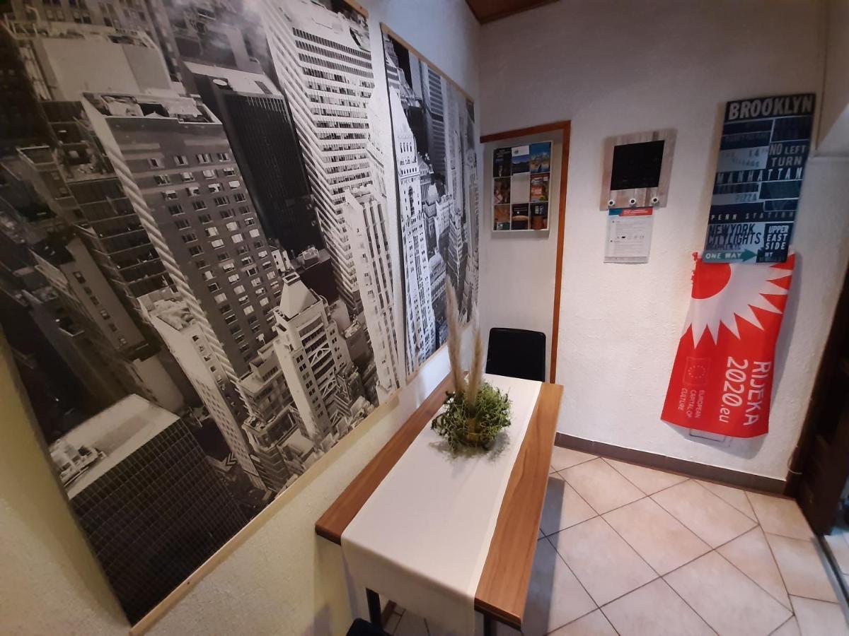 Studio Apartments Fancy 2 Rijeka Exterior foto